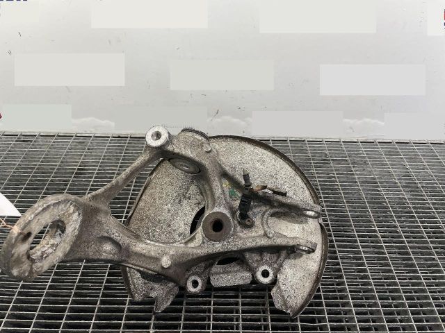 bontott AUDI A6 C7 Bal hátsó Csonkállvány