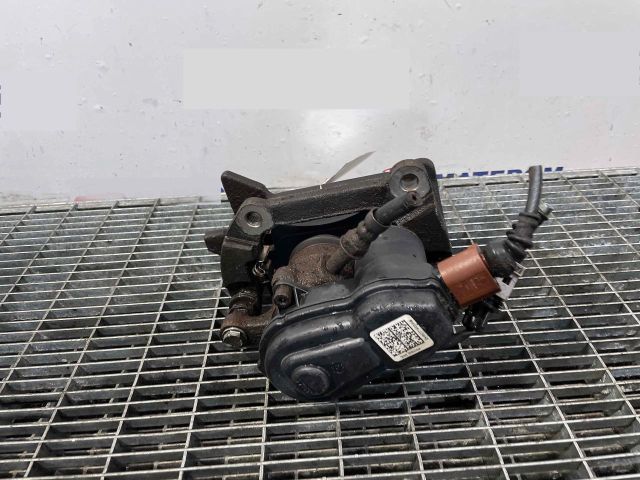 bontott AUDI A6 C7 Bal hátsó Féknyereg Munkahengerrel