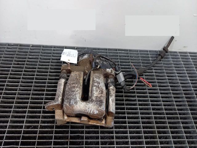 bontott AUDI A6 C7 Bal hátsó Féknyereg Munkahengerrel