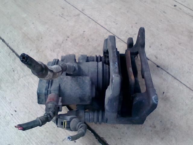 bontott AUDI A6 C7 Bal hátsó Féknyereg Munkahengerrel