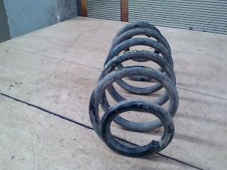 bontott AUDI A6 C7 Bal hátsó Rugó