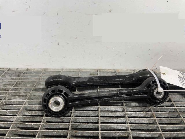 bontott AUDI A6 C7 Billenésgátló Bak