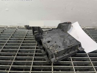 bontott AUDI A6 C7 Biztosítéktábla Motortér