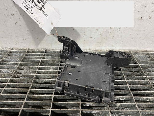 bontott AUDI A6 C7 Biztosítéktábla Motortér