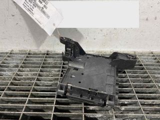 bontott AUDI A6 C7 Biztosítéktábla Motortér