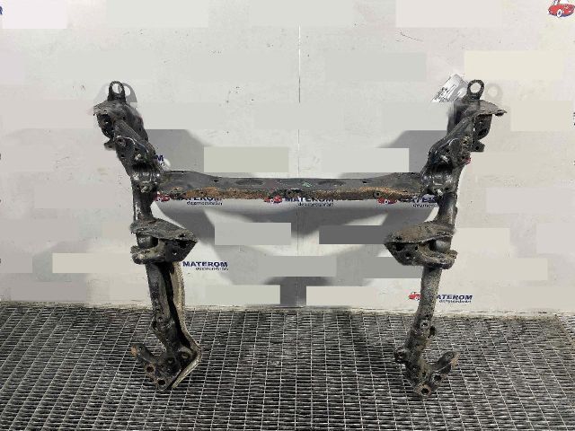 bontott AUDI A6 C7 Első Bölcső