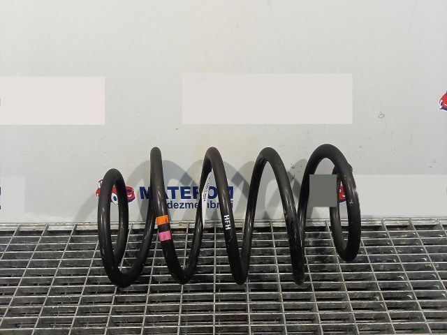 bontott AUDI A6 C7 Első Rugó