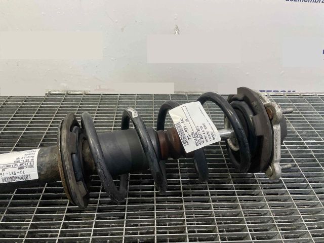 bontott AUDI A6 C7 Első Rugó