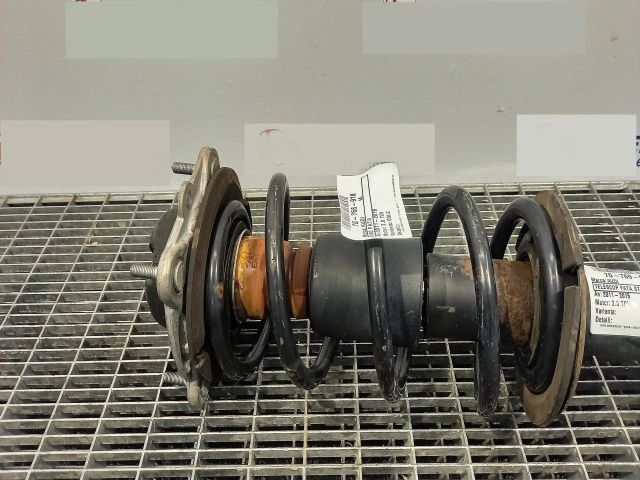 bontott AUDI A6 C7 Első Rugó