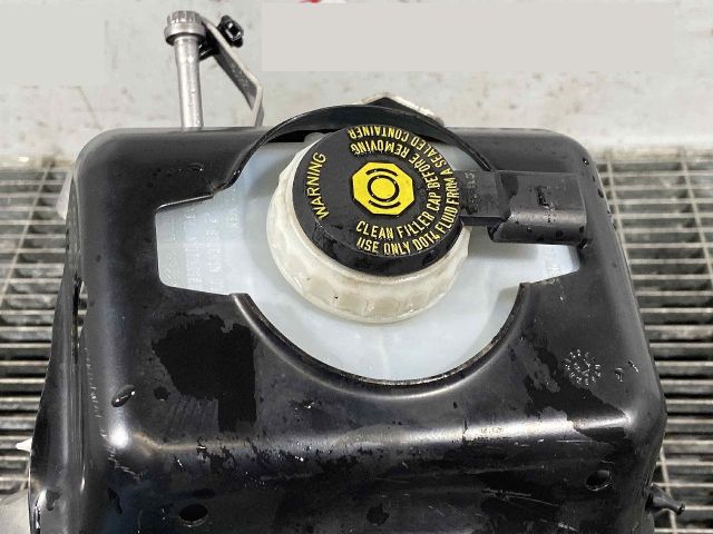 bontott AUDI A6 C7 Főfékhenger