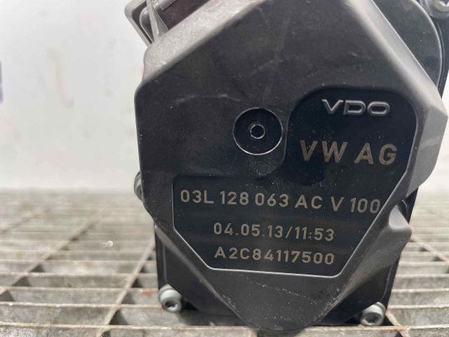 bontott AUDI A6 C7 Fojtószelep (Elektromos)