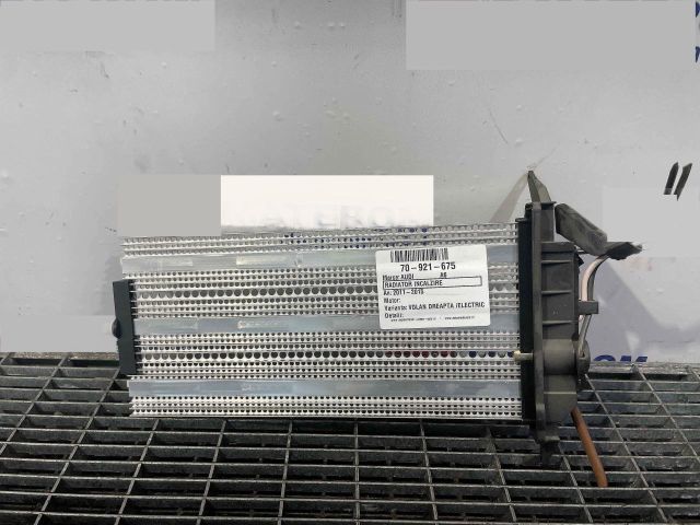 bontott AUDI A6 C7 Fűtőradiátor