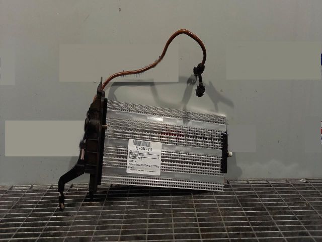 bontott AUDI A6 C7 Fűtőradiátor