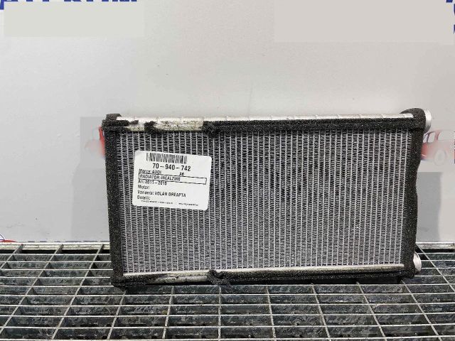 bontott AUDI A6 C7 Fűtőradiátor