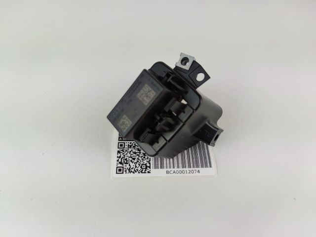 bontott AUDI A6 C7 Gyújtáskapcsoló