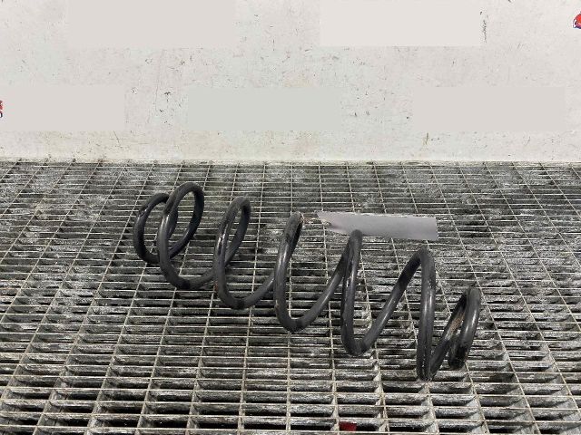 bontott AUDI A6 C7 Hátsó Rugó