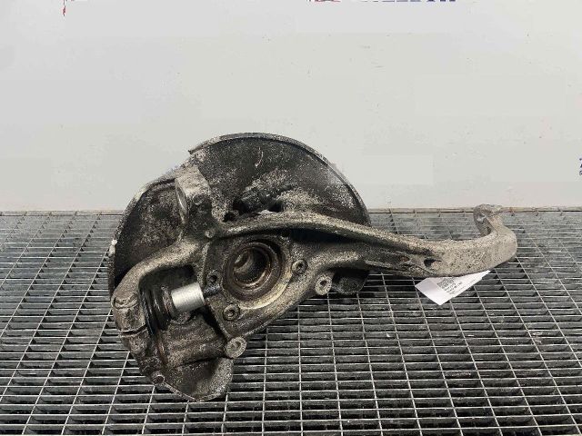 bontott AUDI A6 C7 Jobb első Csonkállvány