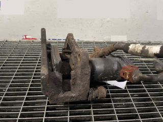 bontott AUDI A6 C7 Jobb hátsó Féknyereg Munkahengerrel