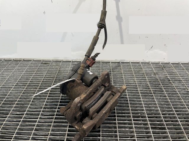 bontott AUDI A6 C7 Jobb hátsó Féknyereg Munkahengerrel