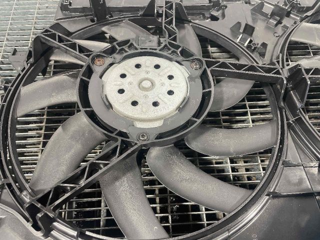 bontott AUDI A6 C7 Klímahűtő Ventilátor