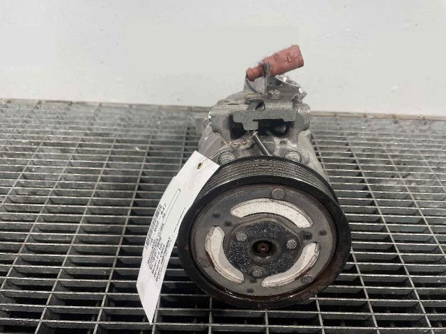 bontott AUDI A6 C7 Klímakompresszor