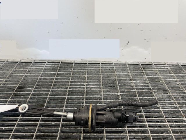 bontott AUDI A6 C7 Kuplung Munkahenger