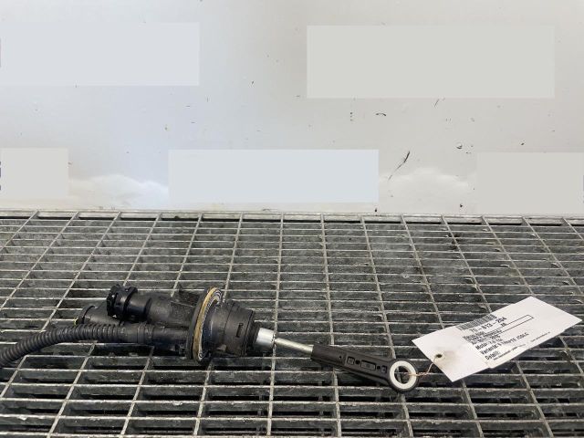 bontott AUDI A6 C7 Kuplung Munkahenger