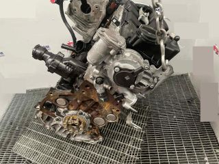 bontott AUDI A6 C7 Motor (Fűzött blokk hengerfejjel)