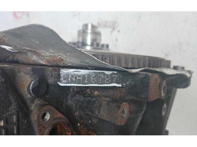 bontott AUDI A6 C7 Motor (Fűzött blokk hengerfejjel)