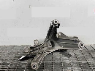 bontott AUDI A6 C7 Motor Tartó Bak Jobb