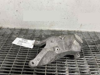 bontott AUDI A6 C7 Motor Tartó Bak Jobb