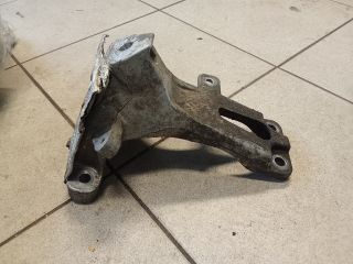 bontott AUDI A6 C7 Motor Tartó Bak (Pozíciófüggetlen)
