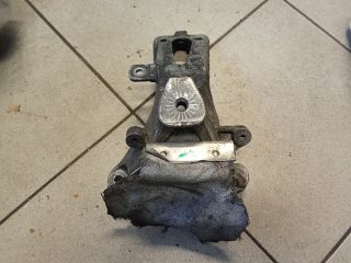 bontott AUDI A6 C7 Motor Tartó Bak (Pozíciófüggetlen)