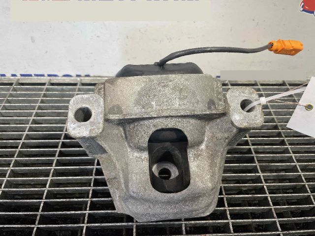 bontott AUDI A6 C7 Motor Tartó Bak (Pozíciófüggetlen)