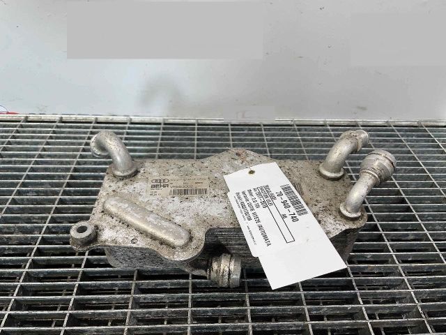bontott AUDI A6 C7 Olajhűtő