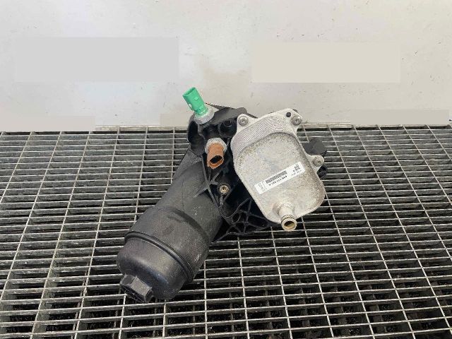 bontott AUDI A6 C7 Olajszűrő Ház