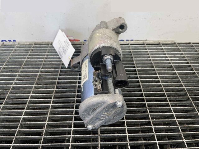 bontott AUDI A6 C7 Önindító