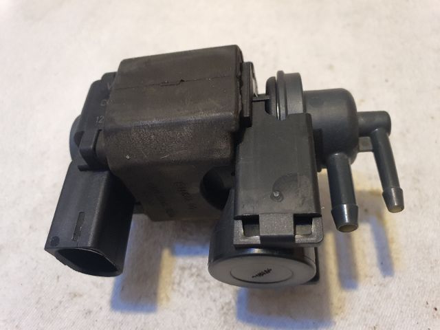 bontott AUDI A6 C7 Turbó Vákum Szelep