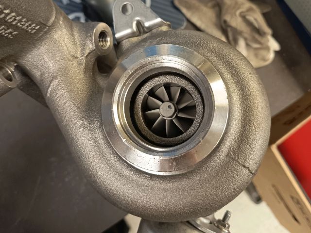 bontott AUDI A6 C7 Turbó