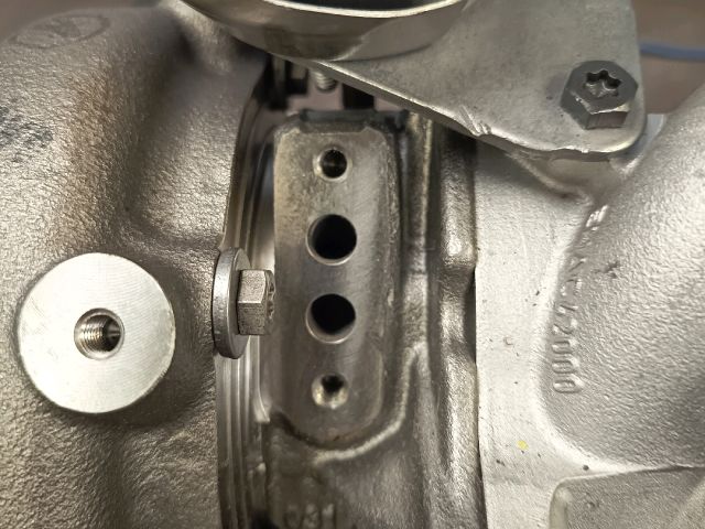 bontott AUDI A6 C7 Turbó