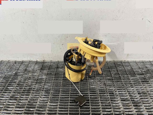 bontott AUDI A6 C7 Üzemanyag Szivattyú