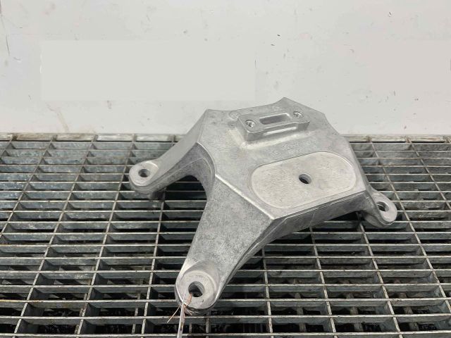 bontott AUDI A6 C7 Váltó Tartó Bak (Pozíciófüggetlen)