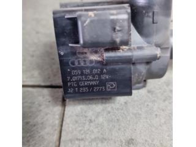 bontott AUDI A6 C7 Vízpumpa