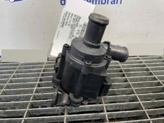 bontott AUDI A6 C7 Vízpumpa