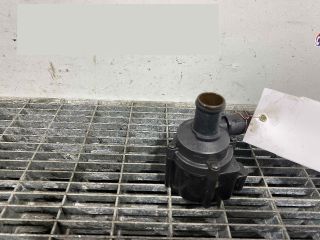 bontott AUDI A6 C7 Vízpumpa