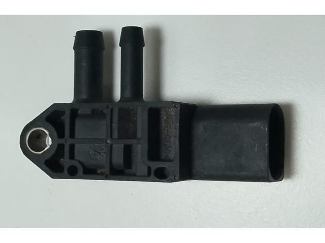 bontott AUDI A6 C7 Jeladó (Magában)