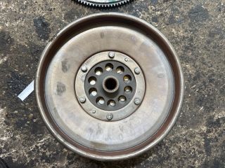 bontott AUDI A6 C7 Kettős tömegű Lendkerék