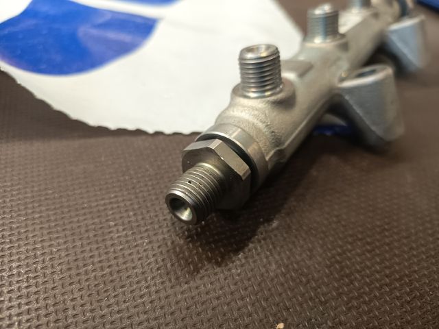 bontott AUDI A6 C7 Közösnyomócső