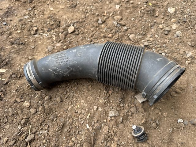 bontott AUDI A6 C7 Légbeömlő Cső