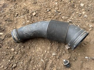 bontott AUDI A6 C7 Légbeömlő Cső